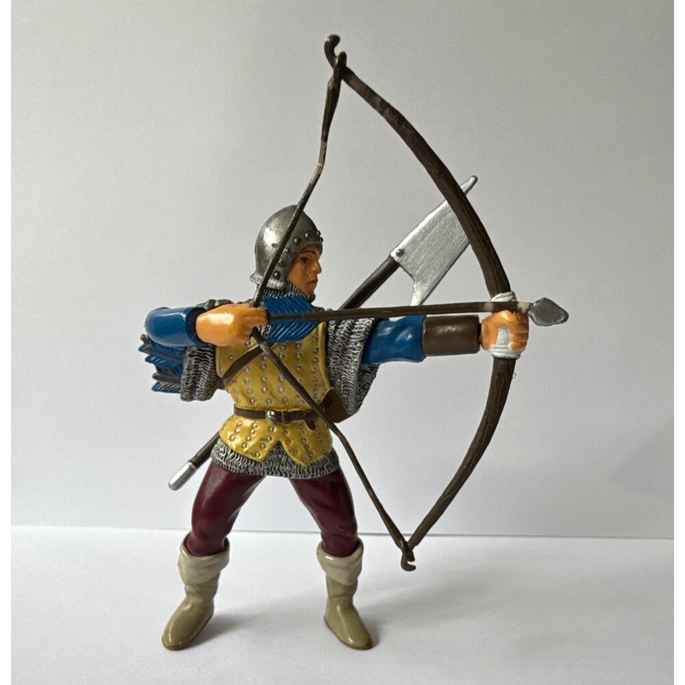 Papo Medieval Archer Infantry Toy Soldier Figure Plastic w/ Bow Arrow Quiver
